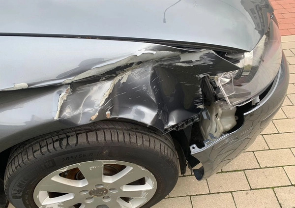 Audi A3 cena 8900 przebieg: 193375, rok produkcji 2005 z Knurów małe 352